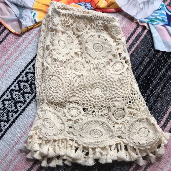 🛍3 for $15 Blu Pepper Shorts tassel hem cream S - Picture 5 of 8